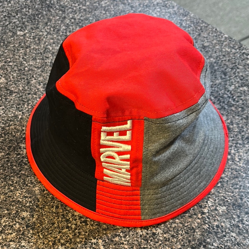 Marvel Red and Gray Bucket Hat